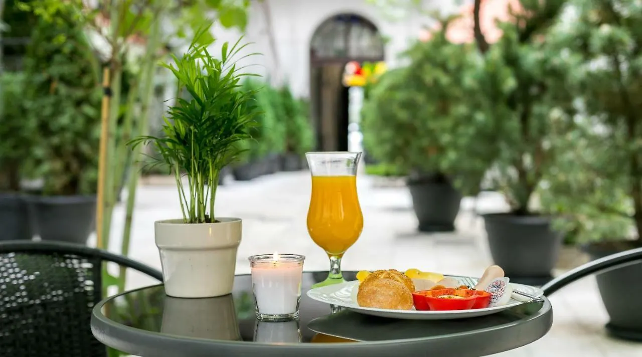 Apartamenty Platinia - Komfortowe Noclegi Krakow Stare Miasto Apartahotel