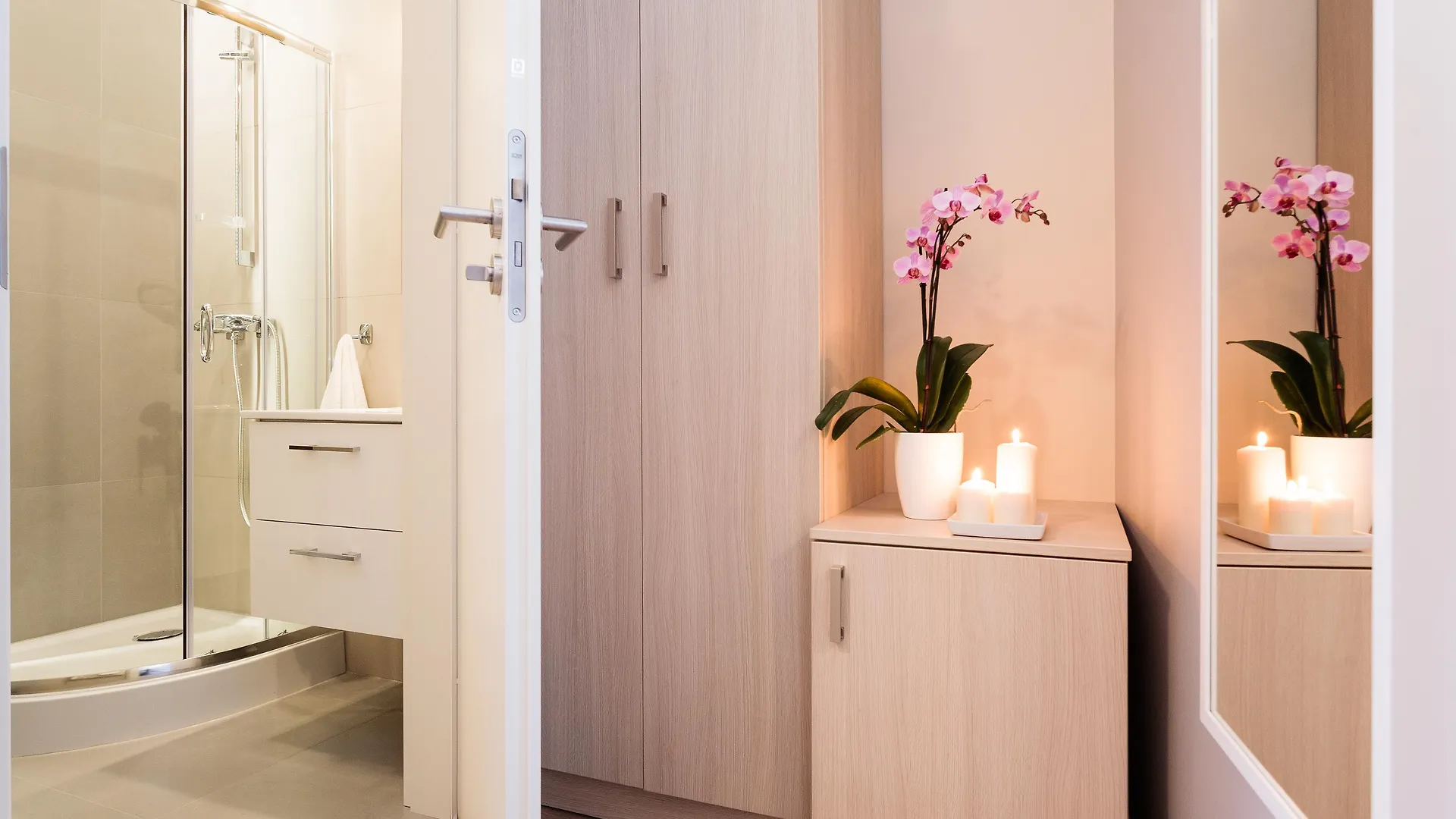 Aparthotel Apartamenty Platinia - Komfortowe Noclegi Krakow Stare Miasto