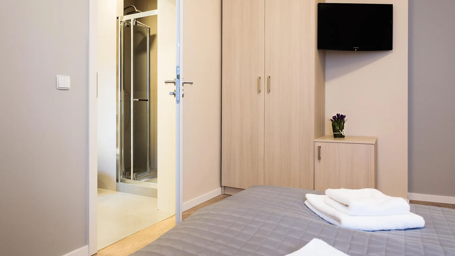 Aparthotel Apartamenty Platinia - Komfortowe Noclegi Krakow Stare Miasto