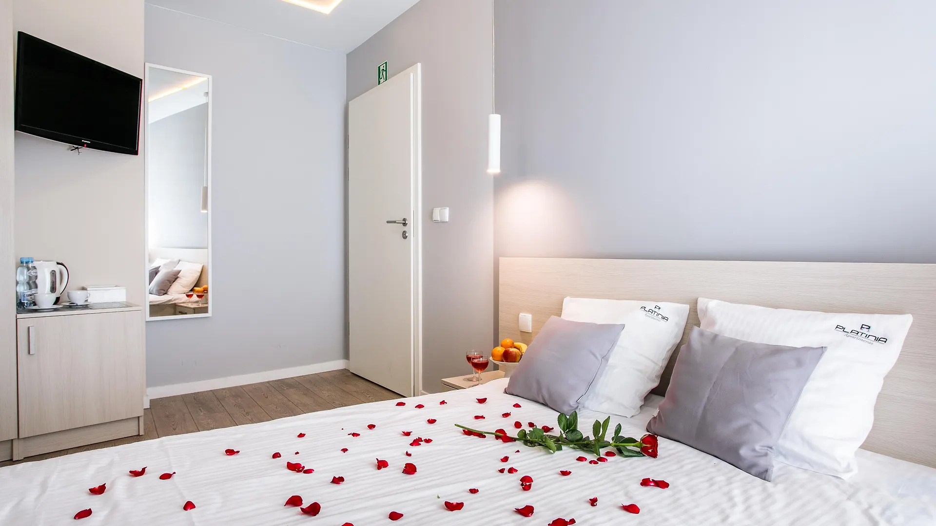 Apartamenty Platinia - Komfortowe Noclegi Krakow Stare Miasto 3*,  Poland