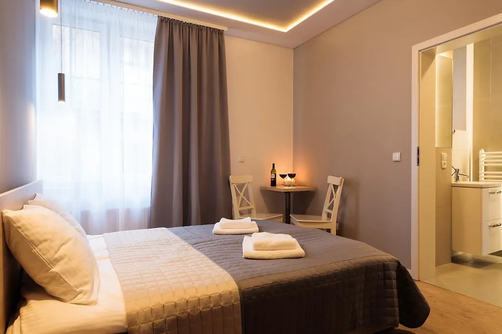 Apartamenty Platinia - Komfortowe Noclegi Krakow Stare Miasto 3*,