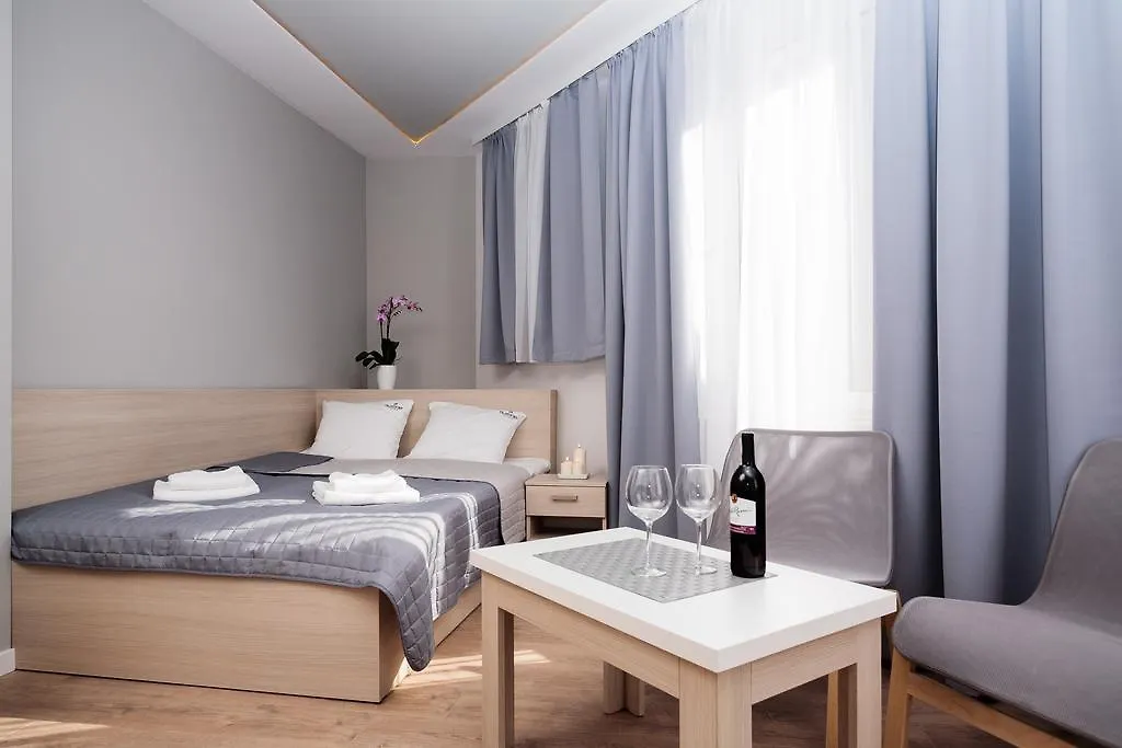 Apartamenty Platinia - Komfortowe Noclegi Krakow Stare Miasto 3*,  Poland