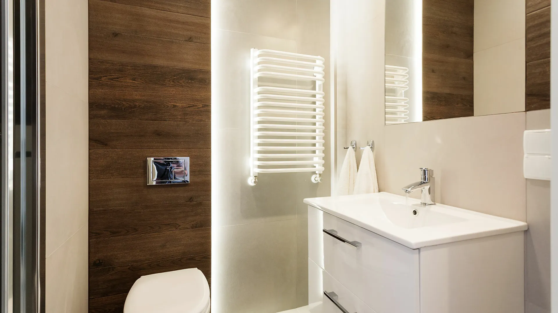 *** Aparthotel Apartamenty Platinia - Komfortowe Noclegi Krakow Stare Miasto Poland
