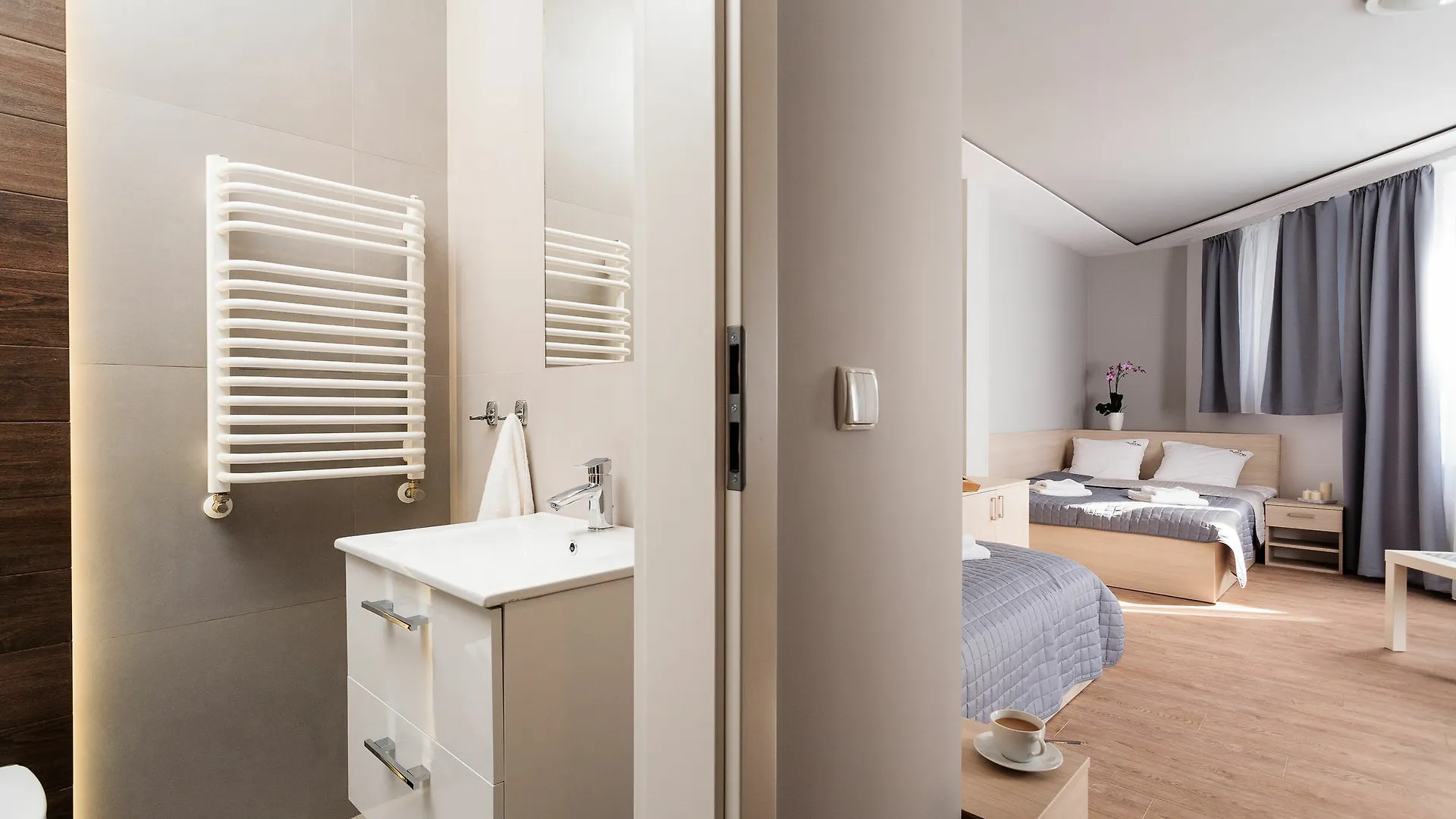 Aparthotel Apartamenty Platinia - Komfortowe Noclegi Krakow Stare Miasto