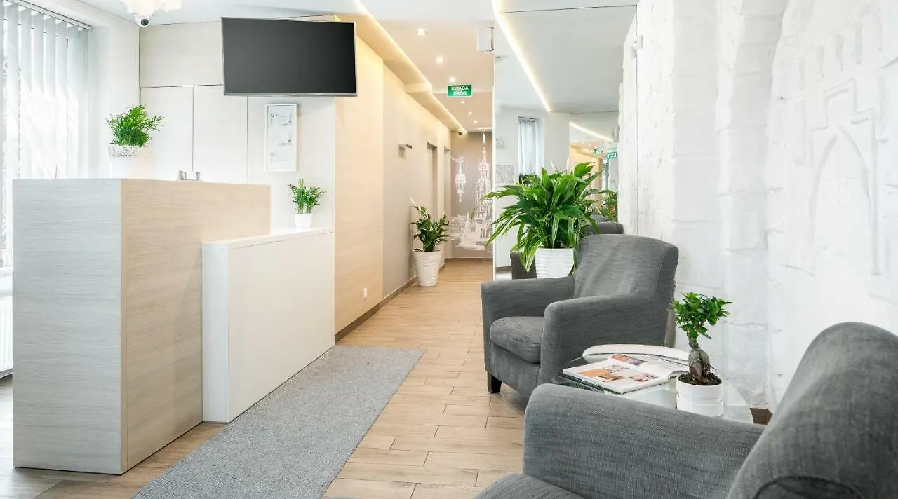 Apartamenty Platinia - Komfortowe Noclegi Krakow Stare Miasto 3*,